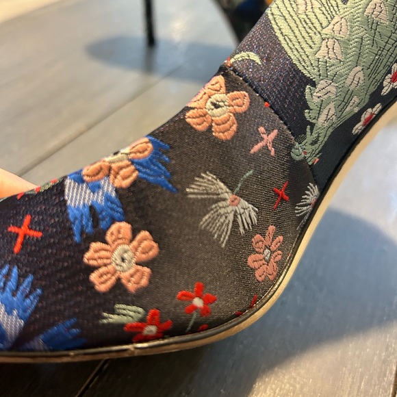 Floral Tapestry Covered Pumps by Sam Edelman - Picture 11 of 13